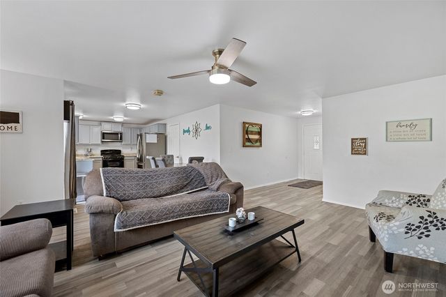 1832 Portal Common Way, Ferndale, WA 98248