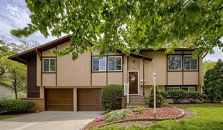 1709 NE 67th Place, Gladstone, MO 64118