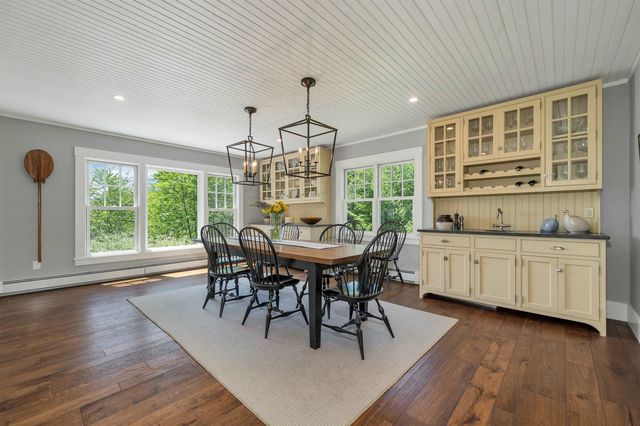 50 Ice House Road, New London, NH 03257