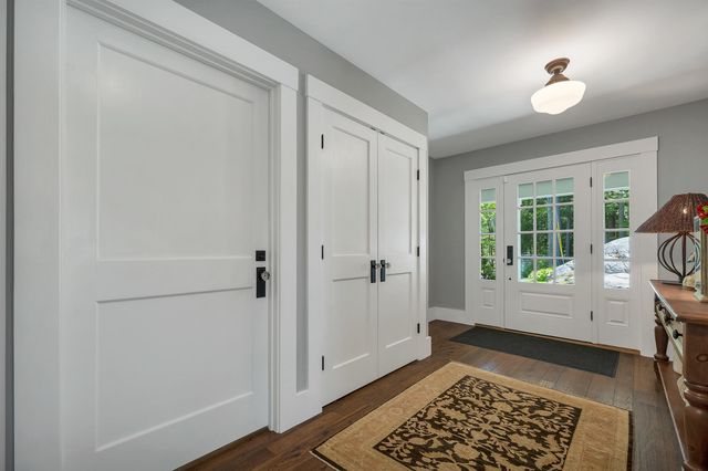 50 Ice House Road, New London, NH 03257