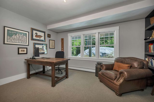 50 Ice House Road, New London, NH 03257