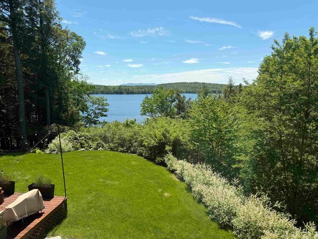 50 Ice House Road, New London, NH 03257
