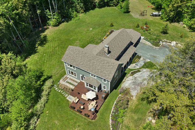 50 Ice House Road, New London, NH 03257