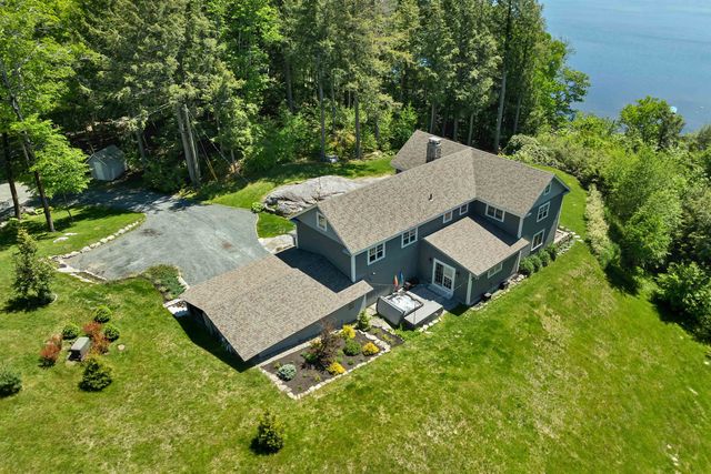 50 Ice House Road, New London, NH 03257