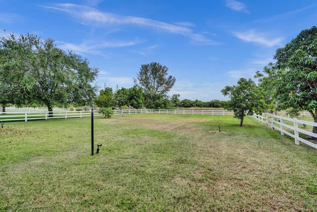 9210 Equus Circle, Boynton Beach, FL 33472