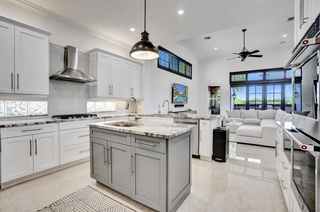 9210 Equus Circle, Boynton Beach, FL 33472