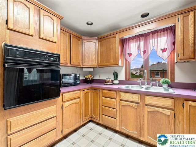 404 North 3rd Street, Emmaus Boro, PA 18049