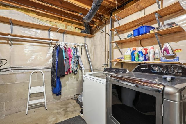 1917 Heritage Drive, Shakopee, MN 55379