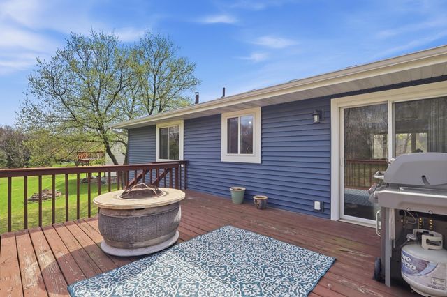 1917 Heritage Drive, Shakopee, MN 55379