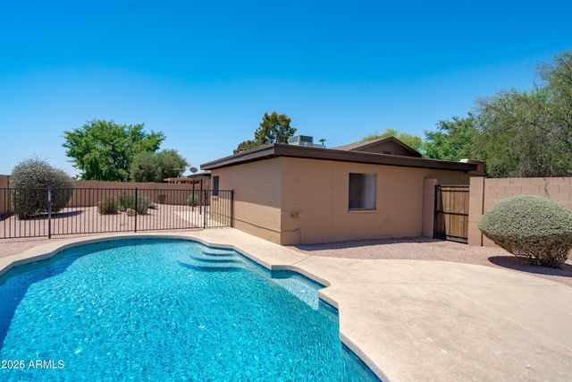 2809 S PENNINGTON --, Mesa, AZ 85202