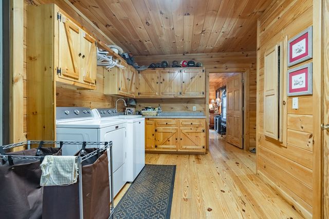 270 Stone Lane, Blue Ridge, GA 30513