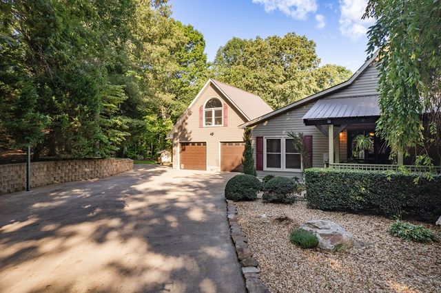 270 Stone Lane, Blue Ridge, GA 30513