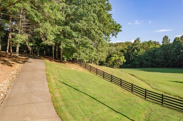 270 Stone Lane, Blue Ridge, GA 30513