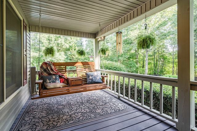 270 Stone Lane, Blue Ridge, GA 30513