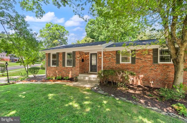 3231 FAIR WOODS PKWY, Fairfax, VA 22030