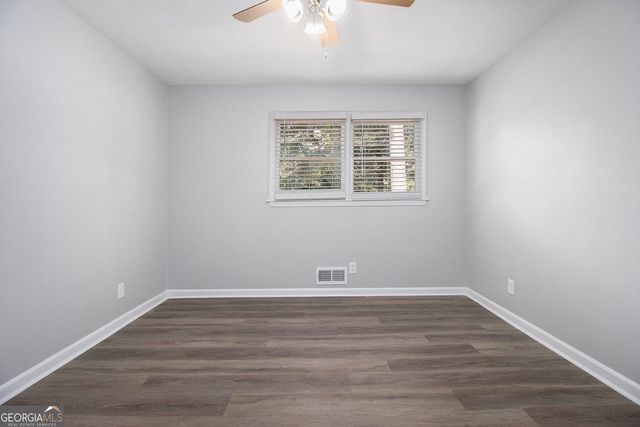 2180 E Chester Circle SE, Conyers, GA 30013