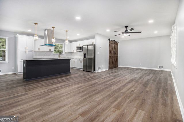 2180 E Chester Circle SE, Conyers, GA 30013