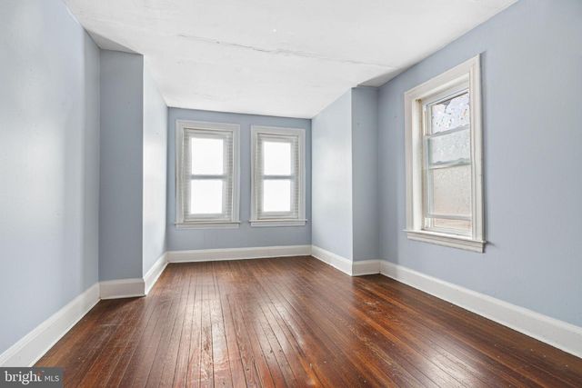 4316 PINE ST, Philadelphia, PA 19104