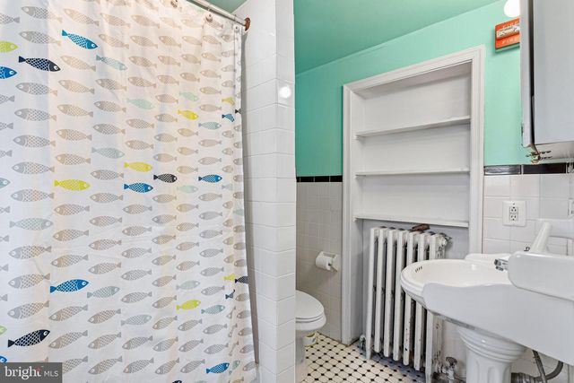 4316 PINE ST, Philadelphia, PA 19104