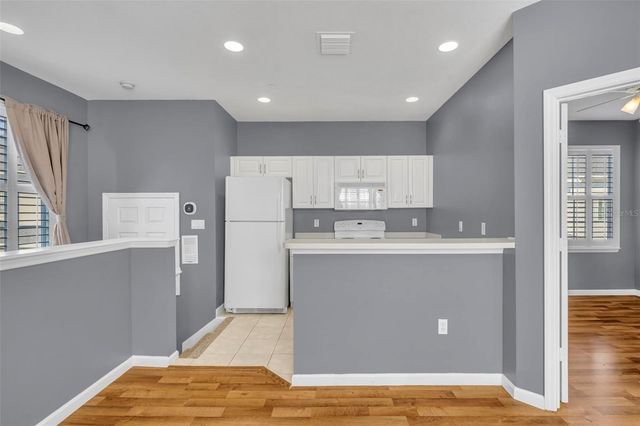 4474 TWINVIEW LANE, Orlando, FL 32814