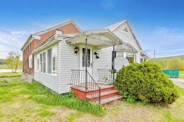 560 River Road, Berkshire, VT 05457