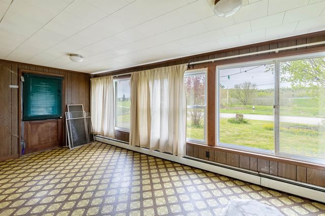 560 River Road, Berkshire, VT 05457