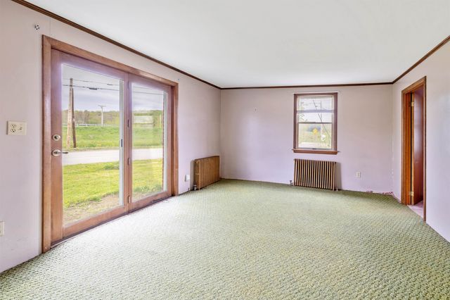 560 River Road, Berkshire, VT 05457