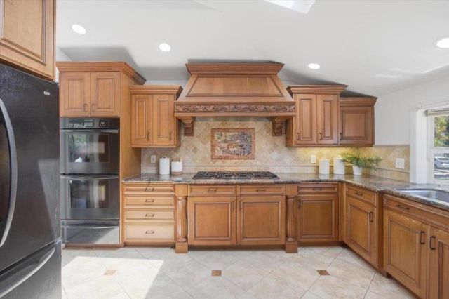725 Vonna Court, San Jose, CA 95123