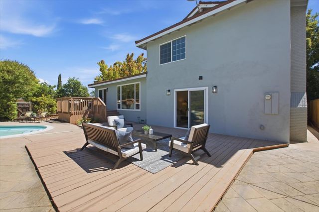 725 Vonna Court, San Jose, CA 95123