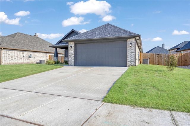 2111 Wyldewood Way, Sherman, TX 75092