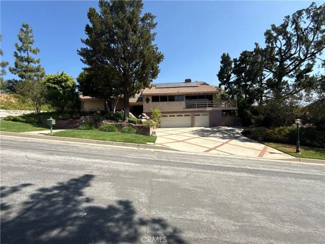 325 Roughrider Road, La Verne, CA 91750