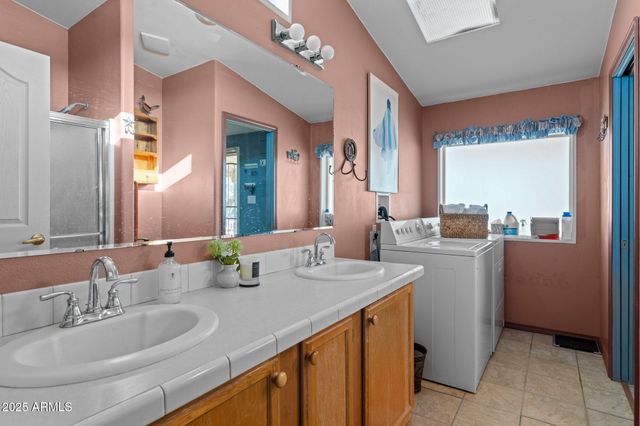 25124 W SADDLE MOUNTAIN Road, Morristown, AZ 85342