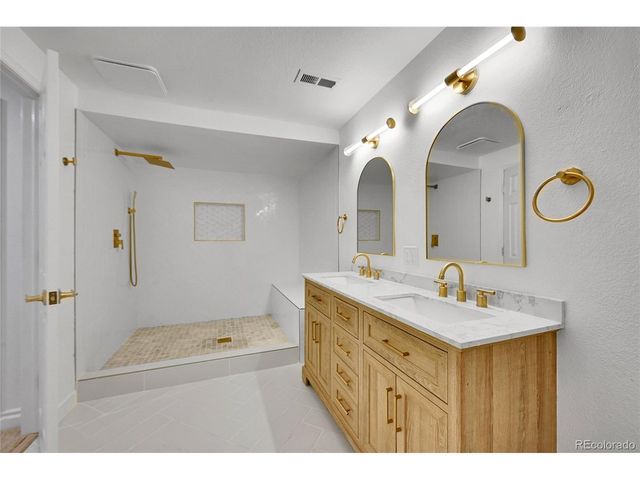 8055 S Zephyr Way, Littleton, CO 80128