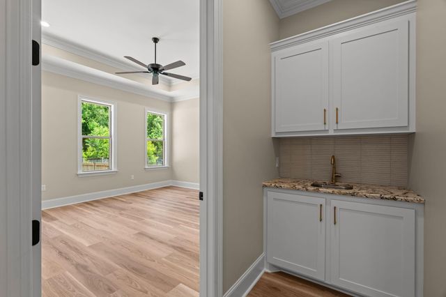 48 Buckskin Dr., Hattiesburg, MS 39402
