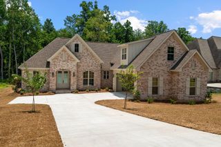 48 Buckskin Dr., Hattiesburg, MS 39402