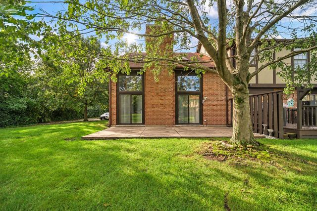357 Arquilla Court, Bloomingdale, IL 60108