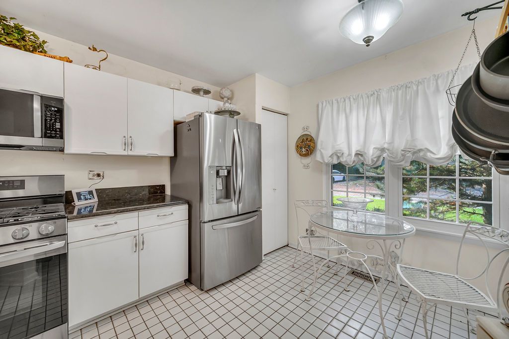 357 Arquilla Court, Bloomingdale, IL 60108 — photo 5