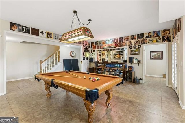 4074 Hickory Fairway Drive, Woodstock, GA 30188