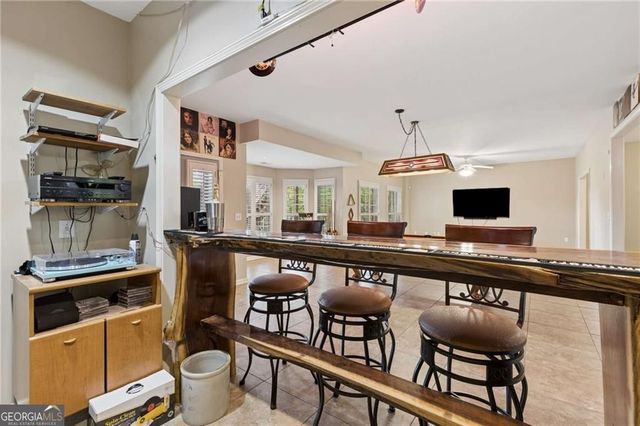 4074 Hickory Fairway Drive, Woodstock, GA 30188