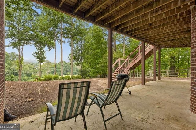 4074 Hickory Fairway Drive, Woodstock, GA 30188