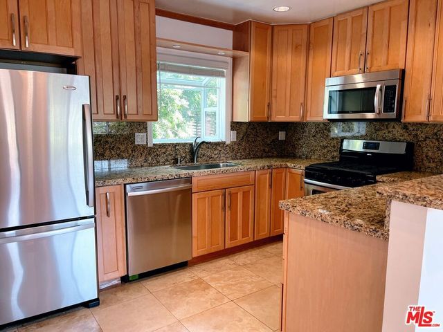 309 Broadway Street 18, Venice, CA 90291