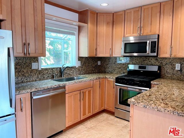 309 Broadway Street 18, Venice, CA 90291