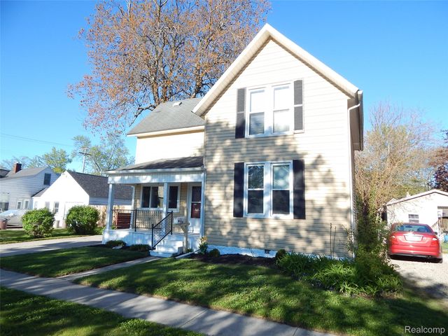 2711 Cherry Street, Port Huron, MI 48060