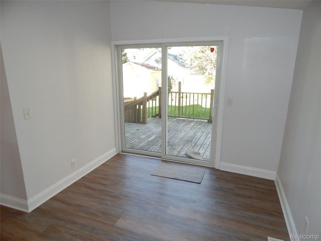 2711 Cherry Street, Port Huron, MI 48060