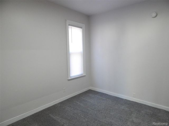 2711 Cherry Street, Port Huron, MI 48060