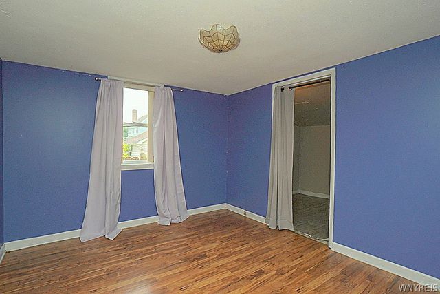 1124 Maple Avenue, Niagara Falls, NY 14305
