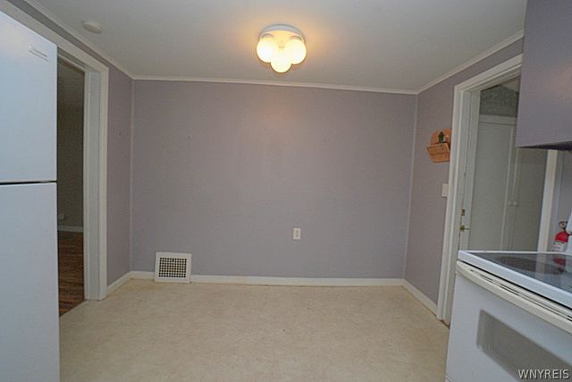 1124 Maple Avenue, Niagara Falls, NY 14305