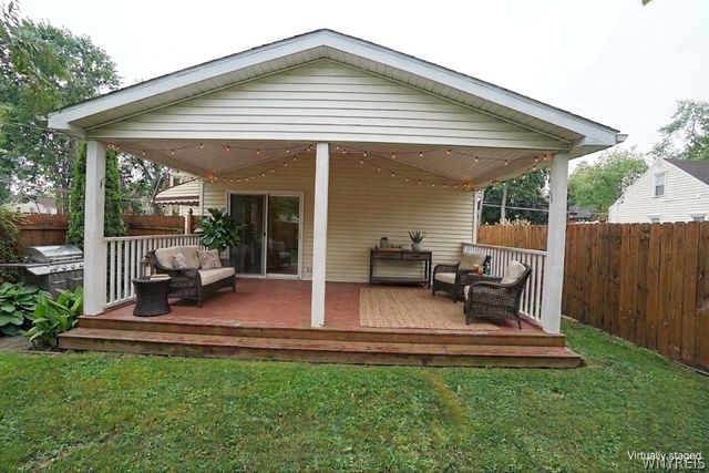 1124 Maple Avenue, Niagara Falls, NY 14305