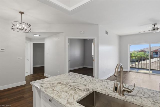 6321 Aragon WAY 306, Fort Myers, FL 33966
