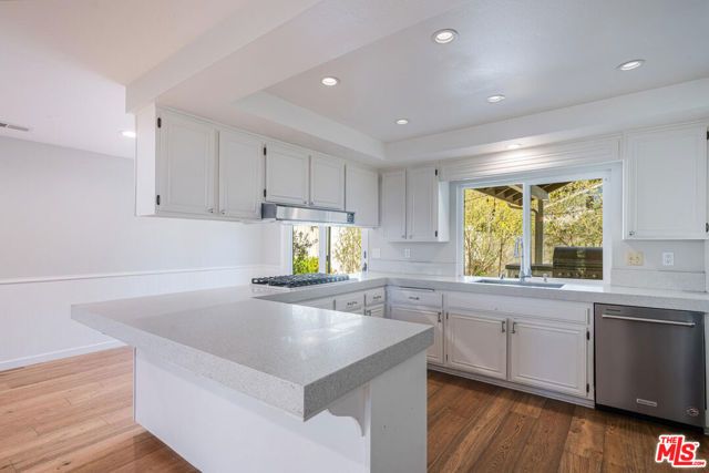 1316 Avenida De Cortez, Pacific Palisades (los Angeles), CA 90272